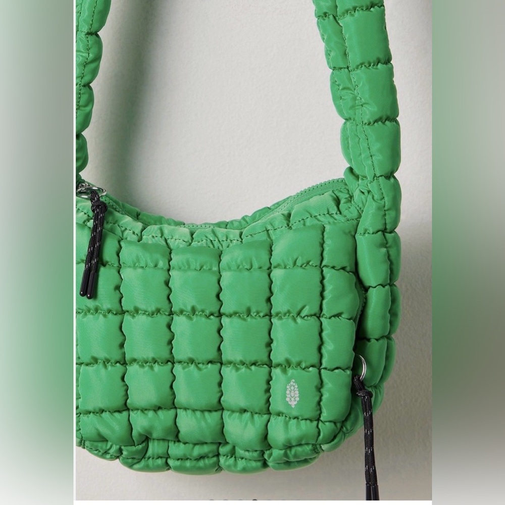 Free People Mini Carryall- NEW - Picture 3 of 7